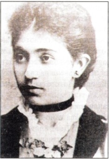 24. Stiliyana Paraskevova